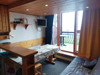 Un ou plusieurs lits dans un hébergement de l'établissement Duplex confortable pour 6 personnes à Arc 1800 - FR-1-411-191