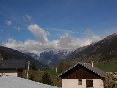 Vue générale sur la montagne ou vue sur la montagne depuis l'appartement