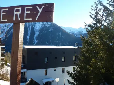 Vue générale sur la montagne ou vue sur la montagne depuis l'appartement
