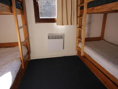 Un ou plusieurs lits dans un hébergement de l'établissement Appartement 2 pièces 6 pers, Plan Peisey, proche commerces et pistes - FR-1-411-79