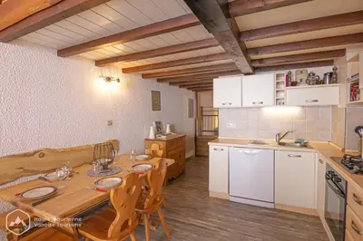 Cuisine ou kitchenette dans l'établissement Résidence Les hauts de Val Cenis