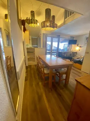 Cuisine ou kitchenette dans l'établissement DUPLEX 6P A BELLE-PLAGNE (2050 m), SKIS AUX PIEDS, EN PLEIN CŒURS DE LA STATION RESIDENCE LE BERYL.
