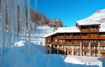 L'établissement Résidence Odalys Les Jardins de Val et Les Verdets en hiver