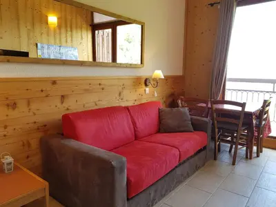 Coin salon dans l'établissement Studio cosy pour 5 pers., balcon, proche pistes - Arc 2000 - FR-1-411-233