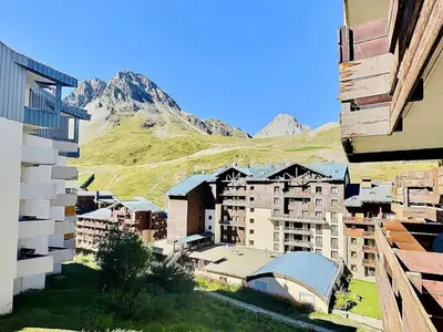 Vue générale sur la montagne ou vue sur la montagne depuis l'appartement