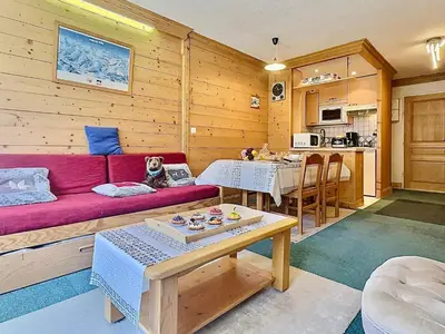 Cuisine ou kitchenette dans l'établissement Tignes Val Claret: Confort 2 Pièces, Balcon, 6 Pers - FR-1-411-405