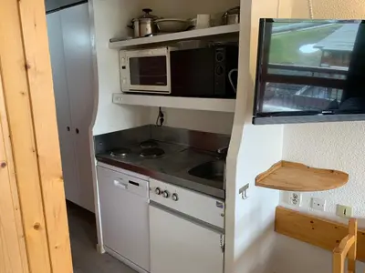 Plan de l'établissement Studio ski aux pieds pour 3 pers à Arc 2000, proche commerces - FR-1-411-458