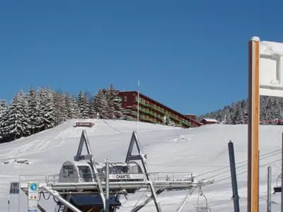L'établissement Studio skis aux pieds, 5 pers., animaux admis, proche commerces à Arc 1800 - FR-1-411-116 en hiver