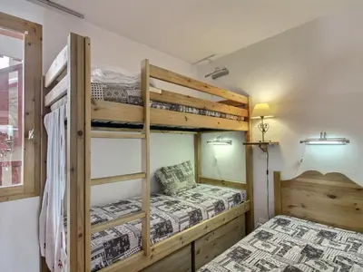 Un ou plusieurs lits dans un hébergement de l'établissement Appartement rénové 2 pièces, 4 pers, à Belle Plagne - FR-1-455-148
