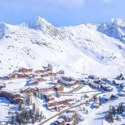 L'établissement Studio cosy à Mâcot-la-Plagne 24 m² avec vue montagne en hiver
