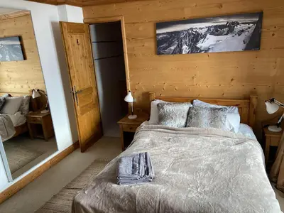 Un ou plusieurs lits dans un hébergement de l'établissement Chalet Rocher - Luxury Ski Chalet, Sainte Foy
