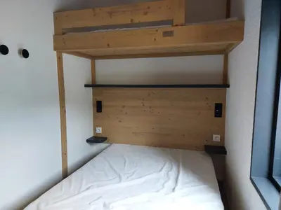Plan de l'établissement Appartement duplex 3 pièces, 6 pers., au pied des pistes, proche ESF, avec balcon, Wifi - FR-1-411-650