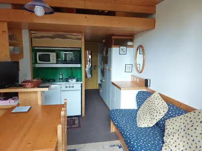Cuisine ou kitchenette dans l'établissement Duplex 2 pièces au pied des pistes pour 4 pers. à Arc 1800 - FR-1-411-175