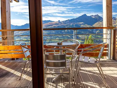 Vue générale sur la montagne ou vue sur la montagne depuis l'appartement