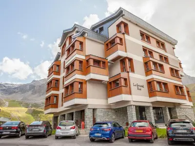 Vue générale sur la montagne ou vue sur la montagne depuis l'appartement