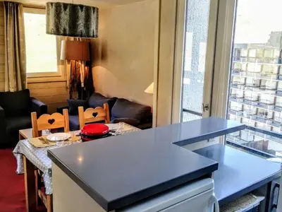 Coin salon dans l'établissement Appartement 4 pièces à Tignes, 6 pers, balcon, proche pistes - FR-1-411-647
