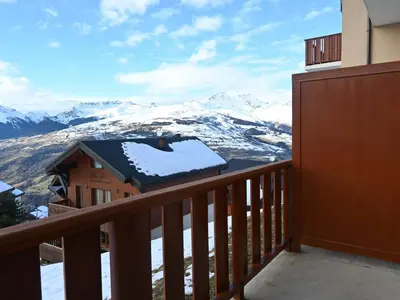 Vue générale sur la montagne ou vue sur la montagne depuis l'appartement