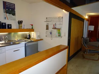 Cuisine ou kitchenette dans l'établissement Bel appartement 3 pièces pour 6, proche pistes et commerces à Arc 1800 - FR-1-411-163