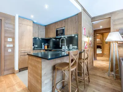 Plan de l'établissement Appartement centre Val-d'Isère, 6 pers, balcon sud, parking, wifi - FR-1-519-1