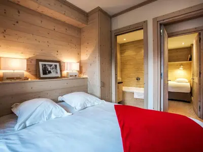 Un ou plusieurs lits dans un hébergement de l'établissement Appartement au centre avec balcon et parking, 6 pers., Val-d'Isère - FR-1-519-5