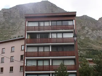 Vue générale sur la montagne ou vue sur la montagne depuis l'appartement