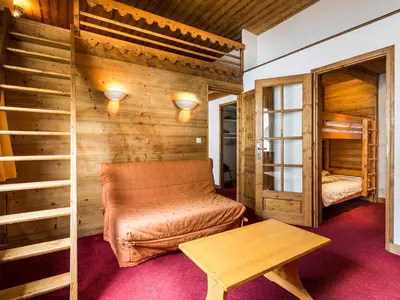 Coin salon dans l'établissement Superbe appartement au centre, proche pistes & commerces, 6 pers, WIFI - FR-1-519-21