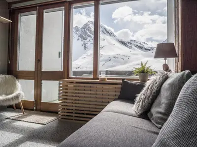 Vue générale sur la montagne ou vue sur la montagne depuis l'appartement