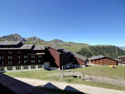 Vue générale sur la montagne ou vue sur la montagne depuis l'appartement