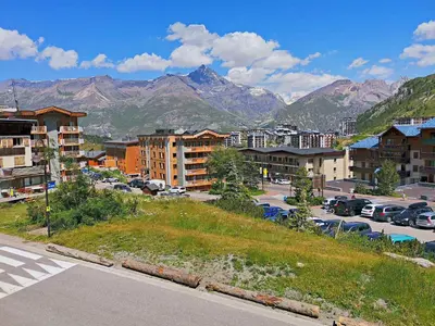 Vue générale sur la montagne ou vue sur la montagne depuis l'appartement