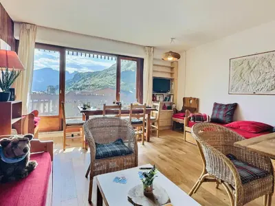 Vue générale sur la montagne ou vue sur la montagne depuis l'appartement