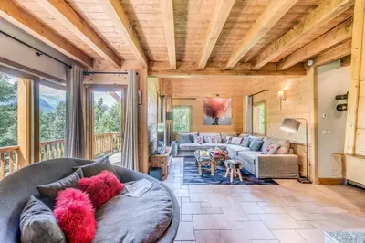 Coin salon dans l'établissement Chalet Alideale - Chalet familial de haut standing MAE-3283