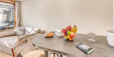 Coin salon dans l'établissement Résidence Hameaux De Toviere - Terrasse de 35m², un emplacement unique à TIGNES MAE-2591