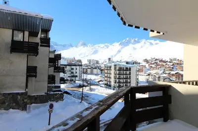 Vue générale sur la montagne ou vue sur la montagne depuis l'appartement