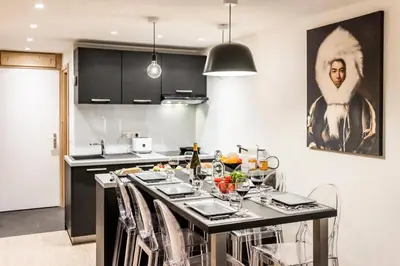 Cuisine ou kitchenette dans l'établissement Résidence MoutiÈres B - Appartement duplex rénové 4, confortable MAE-3382