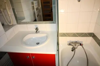 Salle de bains dans l'établissement Résidence Slalom - design,moderne, confortable MAE-3654
