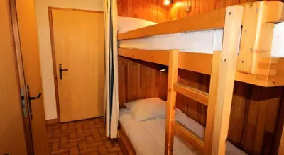 Un ou plusieurs lits superposés dans un hébergement de l'établissement Résidence Le Centre - 2 Pièces pour 6 Personnes MAE-3305