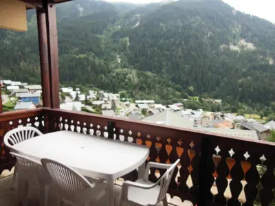 Vue générale sur la montagne ou vue sur la montagne depuis l'appartement