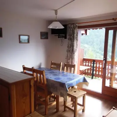 Résidence Le Chardonnet - 2 Pièces pour 6 Personnes MAE-3310