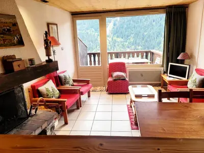 Télévision ou salle de divertissement dans l'établissement Résidence BruyÈres - Les Hauts De Planchamp - 4 Pièces pour 6 Personnes MAE-3320