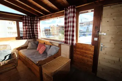 Coin salon dans l'établissement Chalet Bobech - chalet traditionnel, terrase plein sud MAE-3383