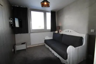 Un ou plusieurs lits dans un hébergement de l'établissement Résidence Palafour - Studio 2 - Rénové, confortable - nord vue montagne MAE-3402