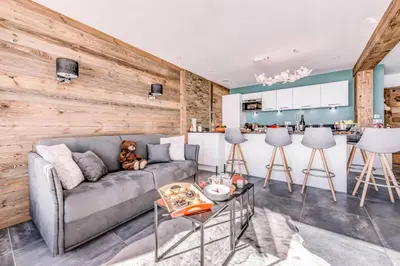 Coin salon dans l'établissement Résidence Shamrock - Appartement 3 magnifiquement rénové - belle vue lac MAE-3758