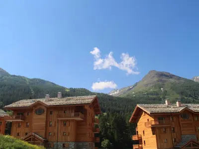 Vue générale sur la montagne ou vue sur la montagne depuis l'appartement