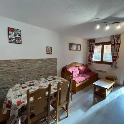 Appartement spacieux 6 pers au pied des pistes avec terrasse et Wi-Fi