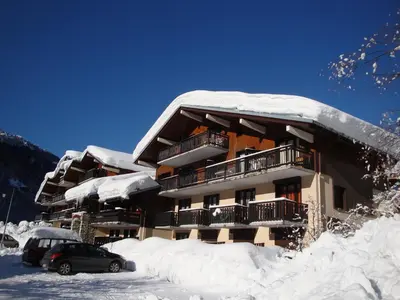 L'établissement Joli studio proche centre, 4 pers, balcon - FR-1-464-173 en hiver