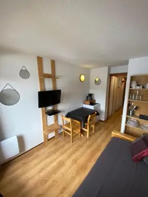 Cuisine ou kitchenette dans l'établissement Studio 50 m du funiculaire et pistes