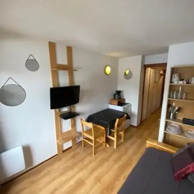 Studio 50 m du funiculaire et pistes
