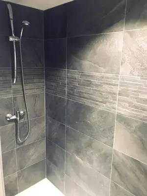 Salle de bains dans l'établissement Appartement agréable centre de Lanslebourg