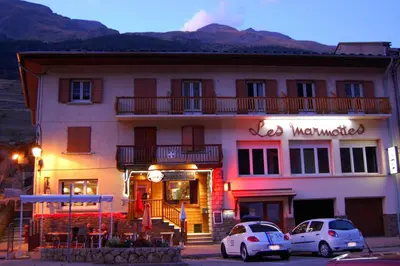 Vue générale sur la montagne ou vue sur la montagne depuis l'appartement