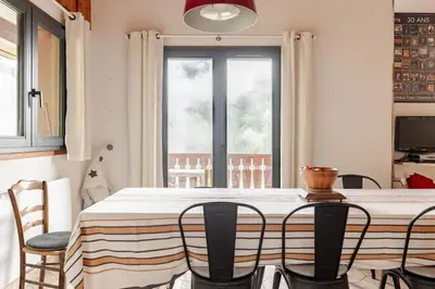Plan de l'établissement Chalet confortable avec vue sur la montagne à Peisey-Nancroix